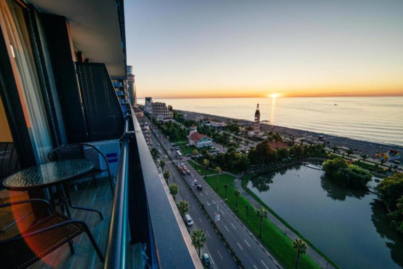Orbi City Twins Tower Batumi Kültér fotó