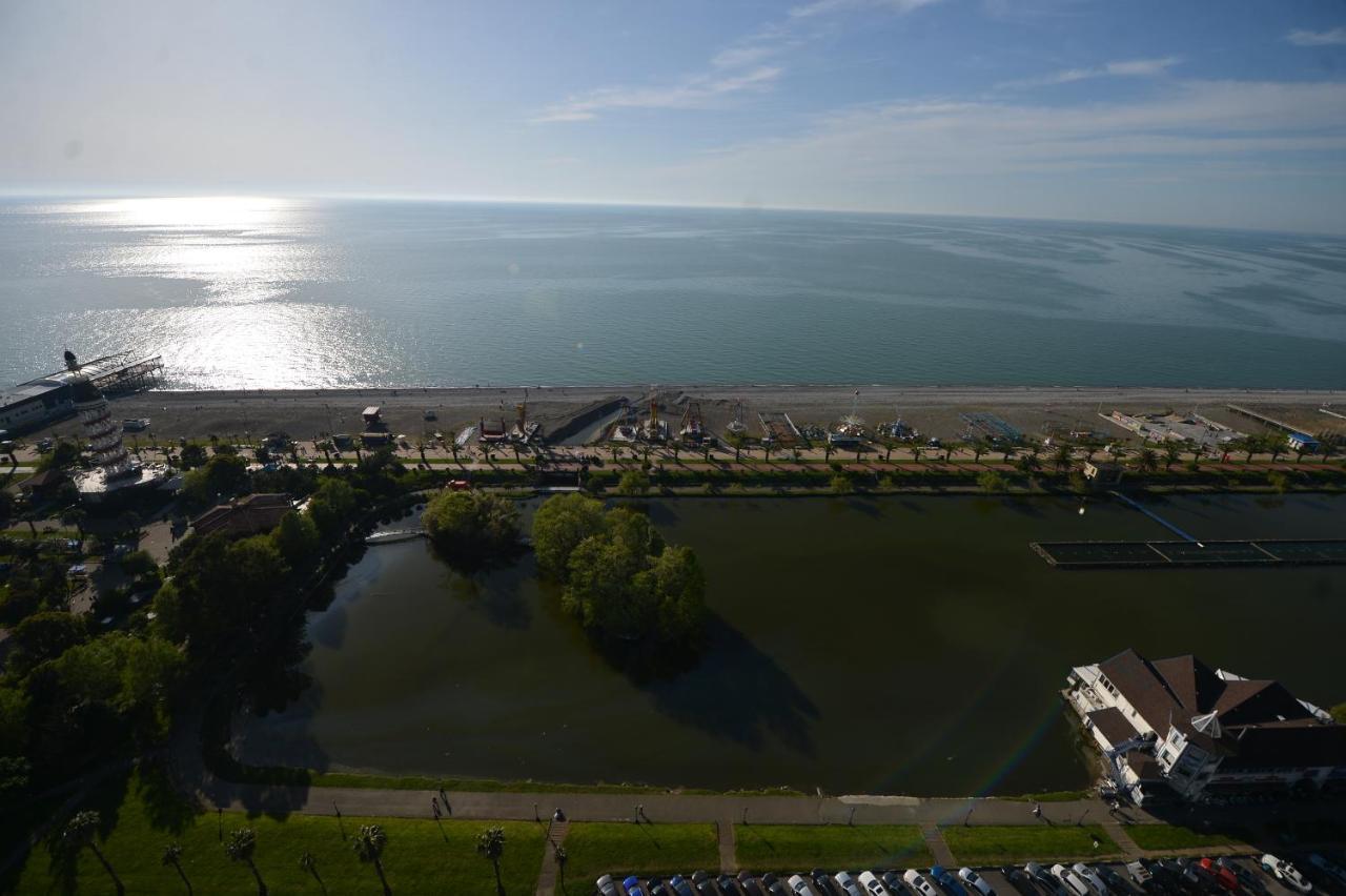 Orbi City Twins Tower Batumi Kültér fotó
